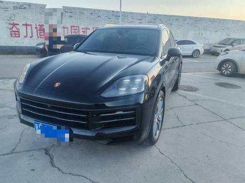 Porsche Cayenne 2024
