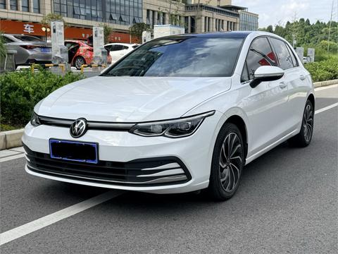 Volkswagen Golf 2023