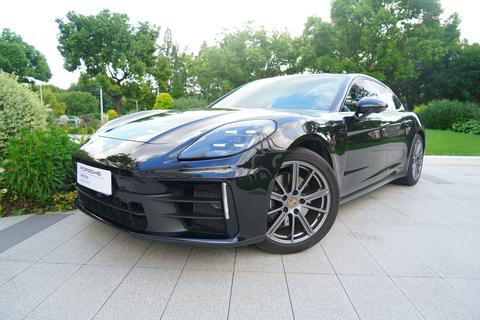 Porsche Panamera 2024