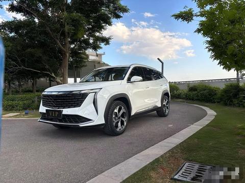 Geely Atlas 2023