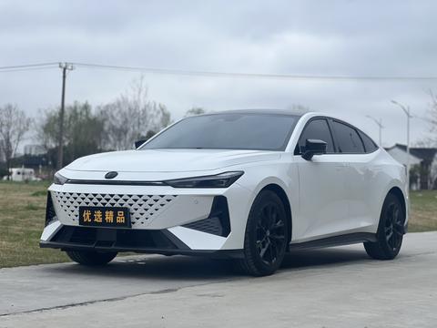 Changan UNI-V 2024
