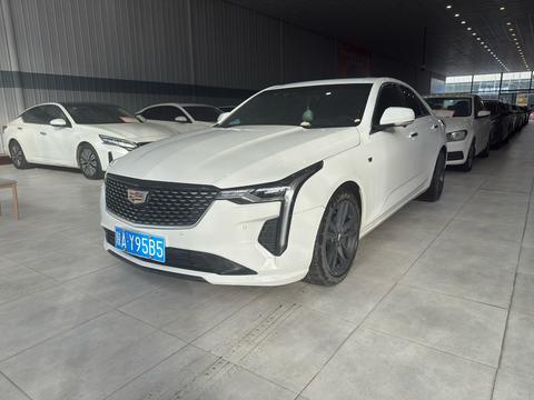 Cadillac CT4 2022