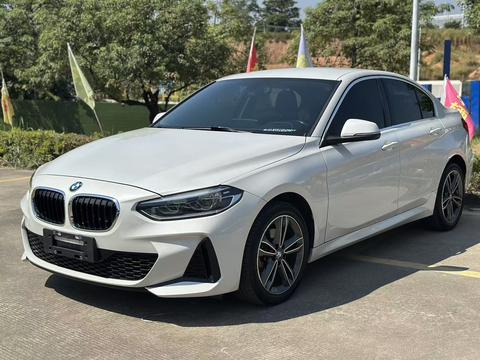 BMW 1 Series 2021