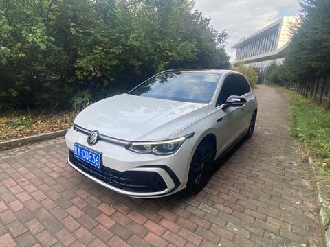 Volkswagen Golf 2023