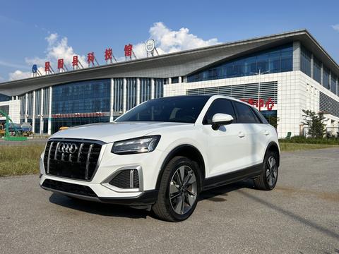 Audi Q2L 2022