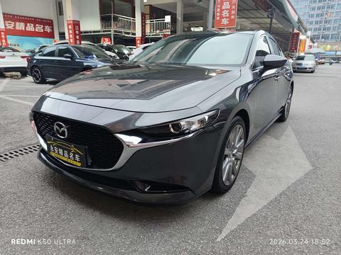 Mazda 3 Axela 2022