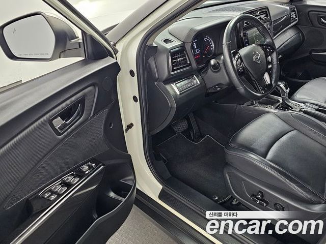 SsangYong Tivoli 2022 — фото 10
