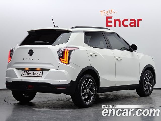 SsangYong Tivoli 2022 — фото 2