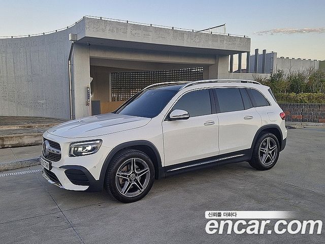 Mercedes-Benz GLB 2022 — фото 2