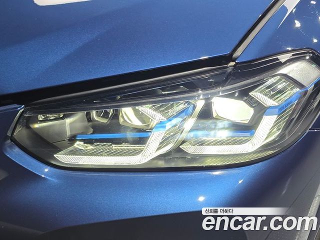 BMW X4 2024 — фото 8