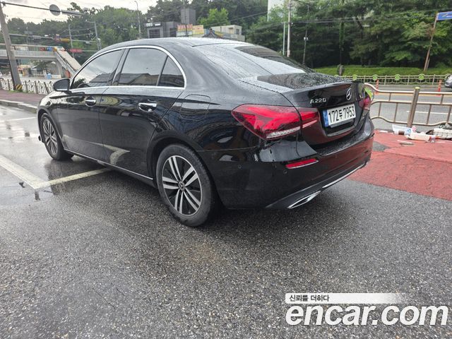 Mercedes-Benz A-Class 2022 — фото 4