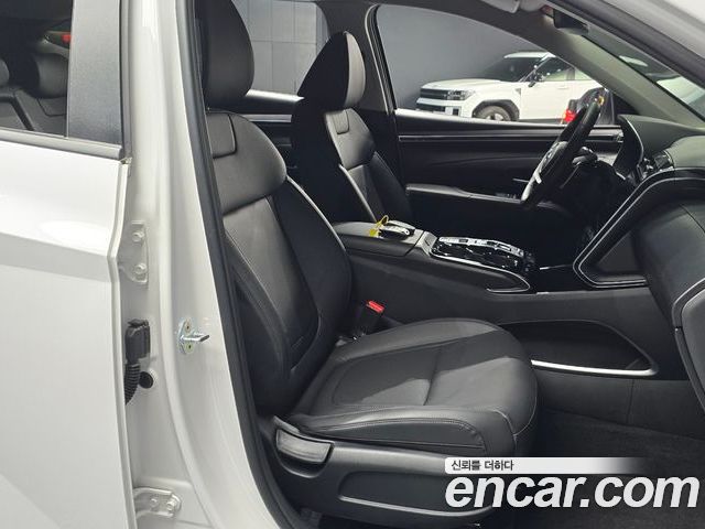 Hyundai Tucson 2023 — фото 10