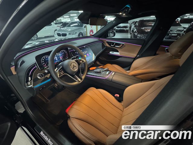 Mercedes-Benz E-Class 2025 — фото 10