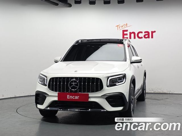 Mercedes-Benz GLB 2023 — фото 3
