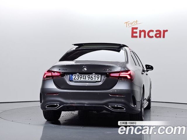 Mercedes-Benz A-Class 2022 — фото 4