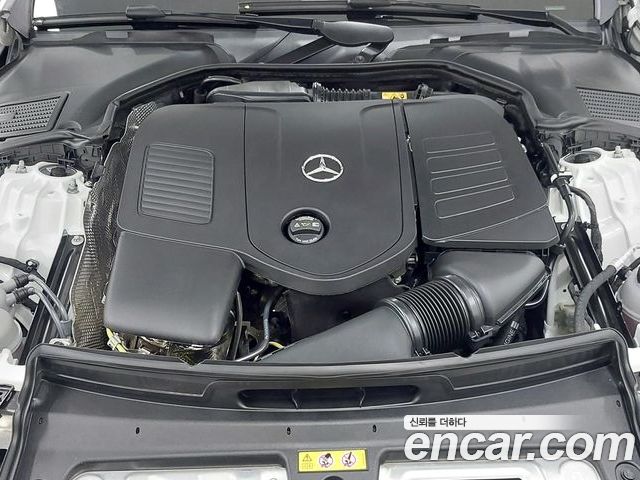 Mercedes-Benz C-Class 2026 — фото 6