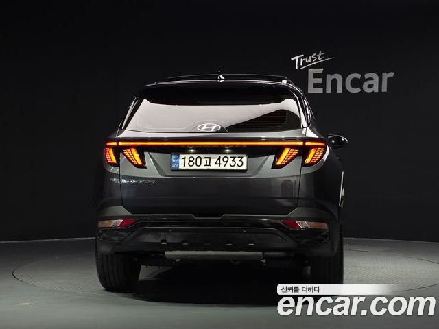 Hyundai Tucson 2023 — фото 4