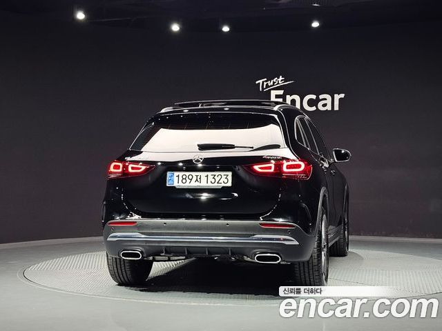 Mercedes-Benz GLA 2023 — фото 4