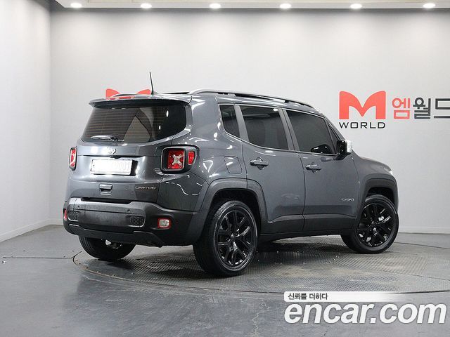 Jeep Renegade 2022 — фото 4