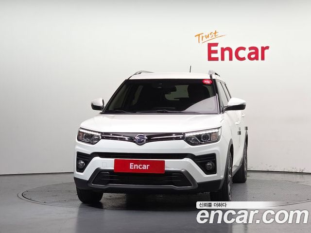 SsangYong Tivoli 2022 — фото 3