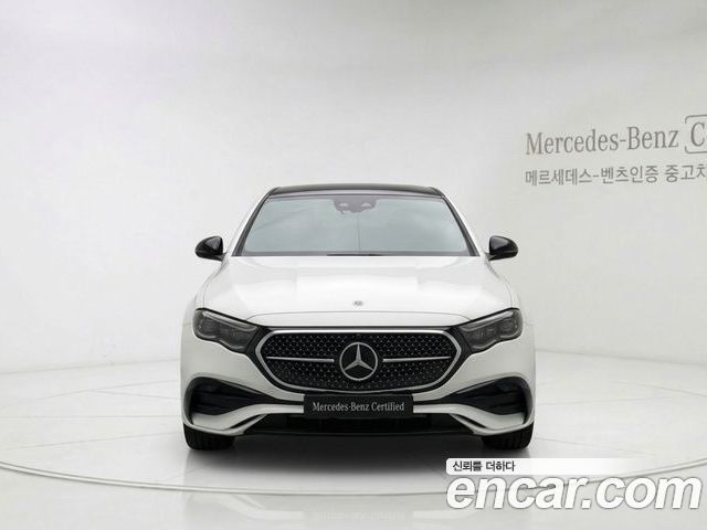 Mercedes-Benz E-Class 2025 — фото 3