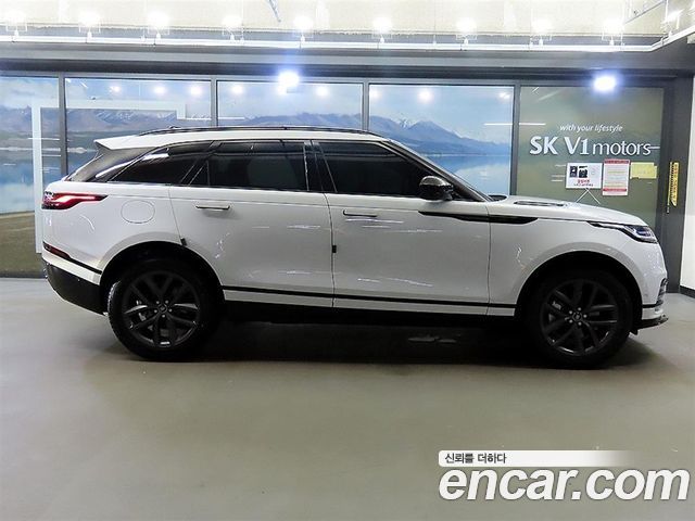 Land Rover Range Rover Velar 2026 — фото 3