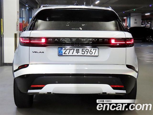 Land Rover Range Rover Velar 2026 — фото 5