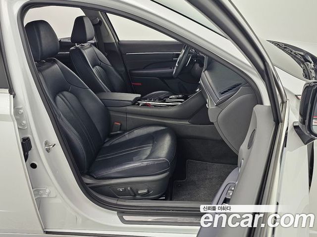 Hyundai Sonata 2022 — фото 10