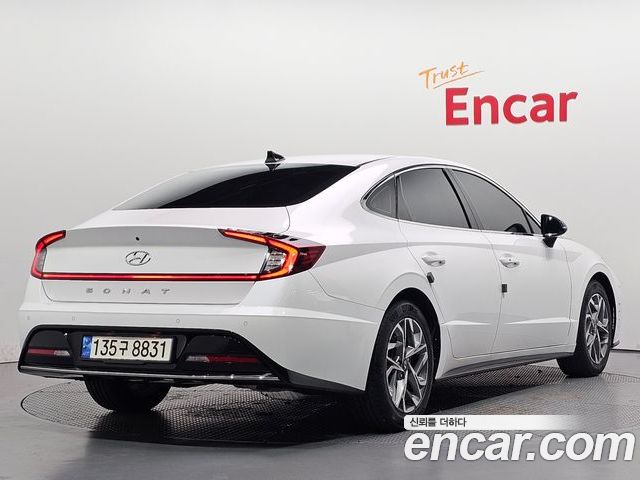 Hyundai Sonata 2022 — фото 2