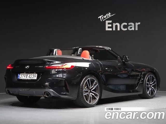 BMW Z4 2023 — фото 2