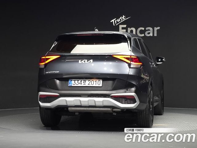 Kia Sportage 2023 — фото 4