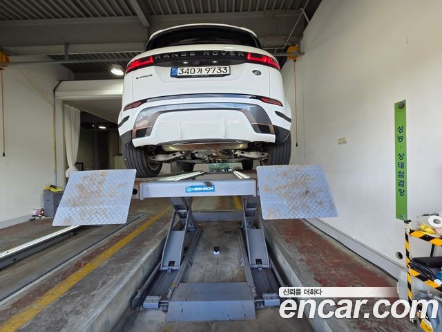 Land Rover Range Rover Evoque 2022 — фото 2