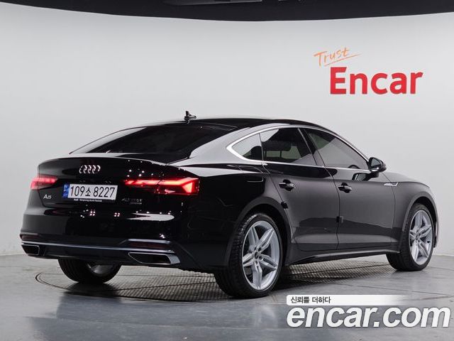 Audi A5 2023 — фото 2