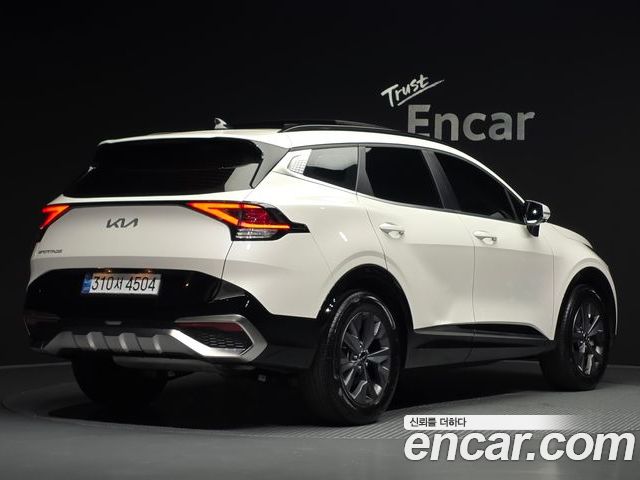 Kia Sportage 2023 — фото 2