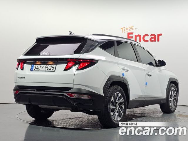 Hyundai Tucson 2023 — фото 2