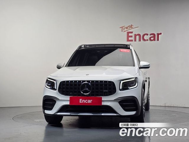 Mercedes-Benz GLB 2023 — фото 3