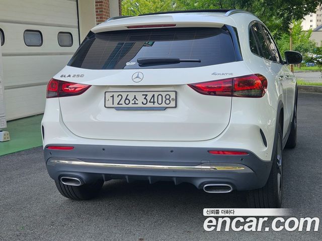 Mercedes-Benz GLA 2023 — фото 5