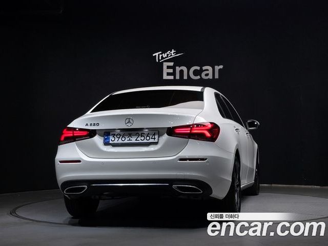 Mercedes-Benz A-Class 2022 — фото 4
