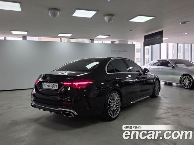 Mercedes-Benz C-Class 2023 — фото 2