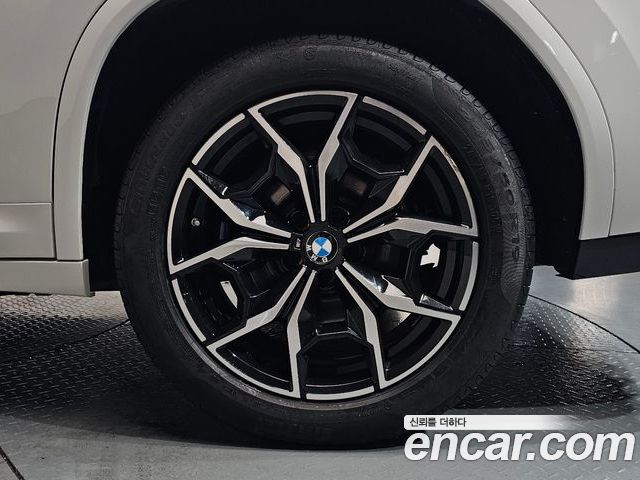BMW X4 2023 — фото 7