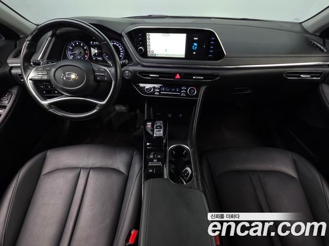 Hyundai Sonata 2023 — фото 10