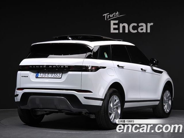 Land Rover Range Rover Evoque 2026 — фото 2
