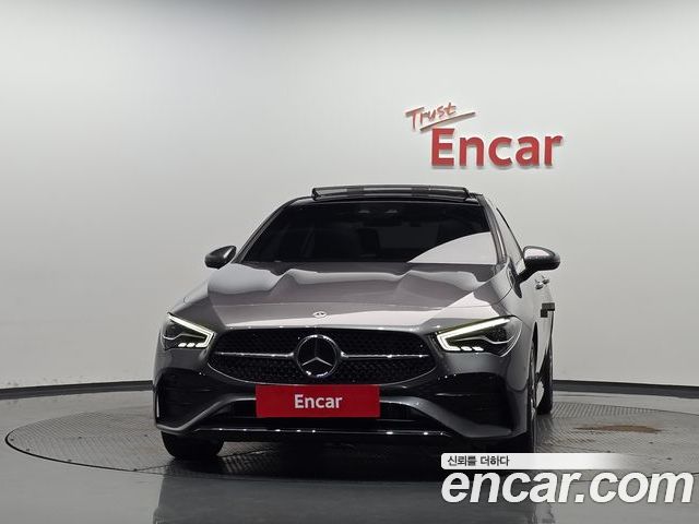 Mercedes-Benz CLA 2024 — фото 3