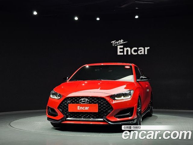 Hyundai Veloster 2023 — фото 3