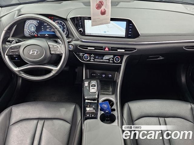 Hyundai Sonata 2023 — фото 10