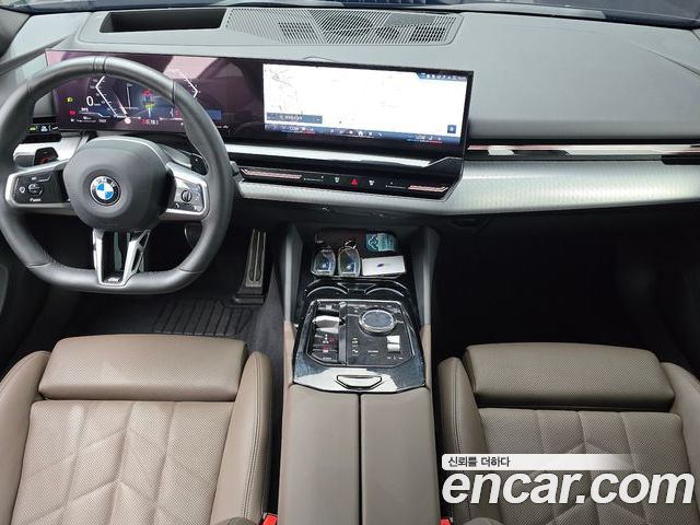 BMW 5 Series 2024 — фото 10