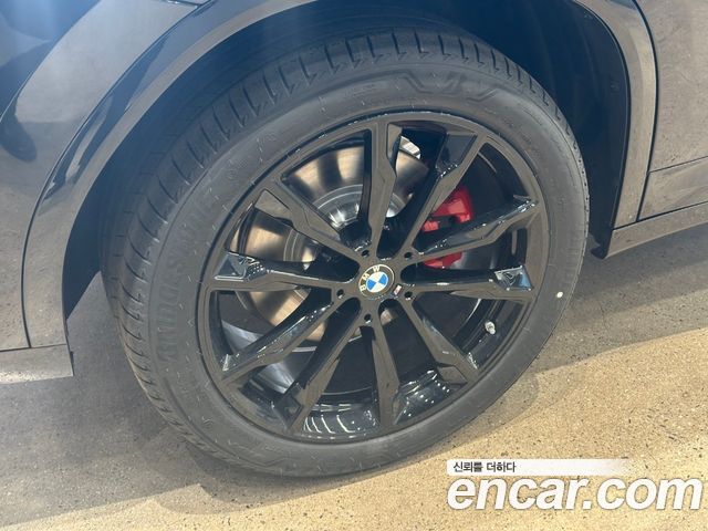 BMW X4 2025 — фото 10