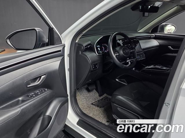 Hyundai Tucson 2023 — фото 10