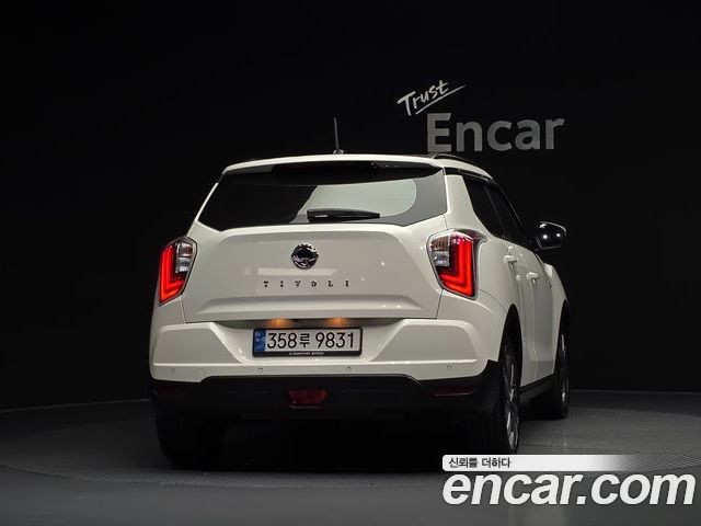 SsangYong Tivoli 2022 — фото 4