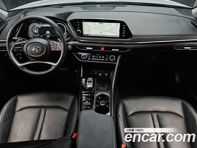 Hyundai Sonata 2022 — фото 10